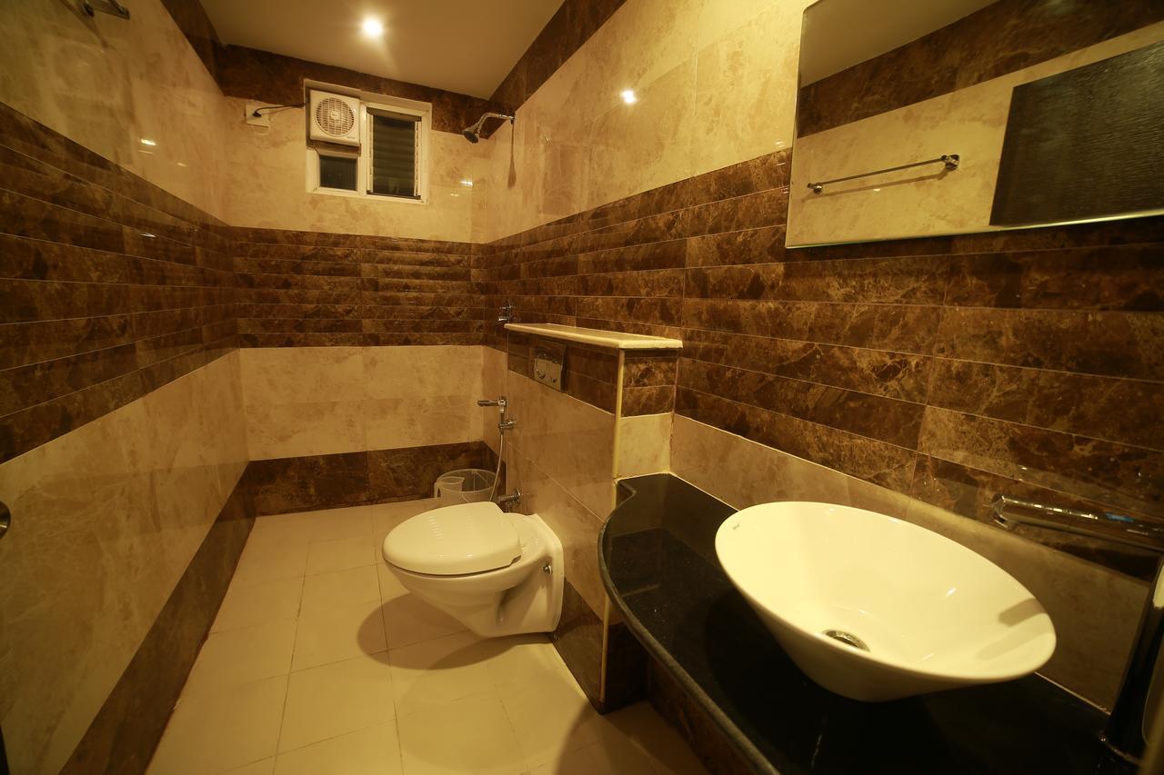 Elite Inn Chennai Exterior foto